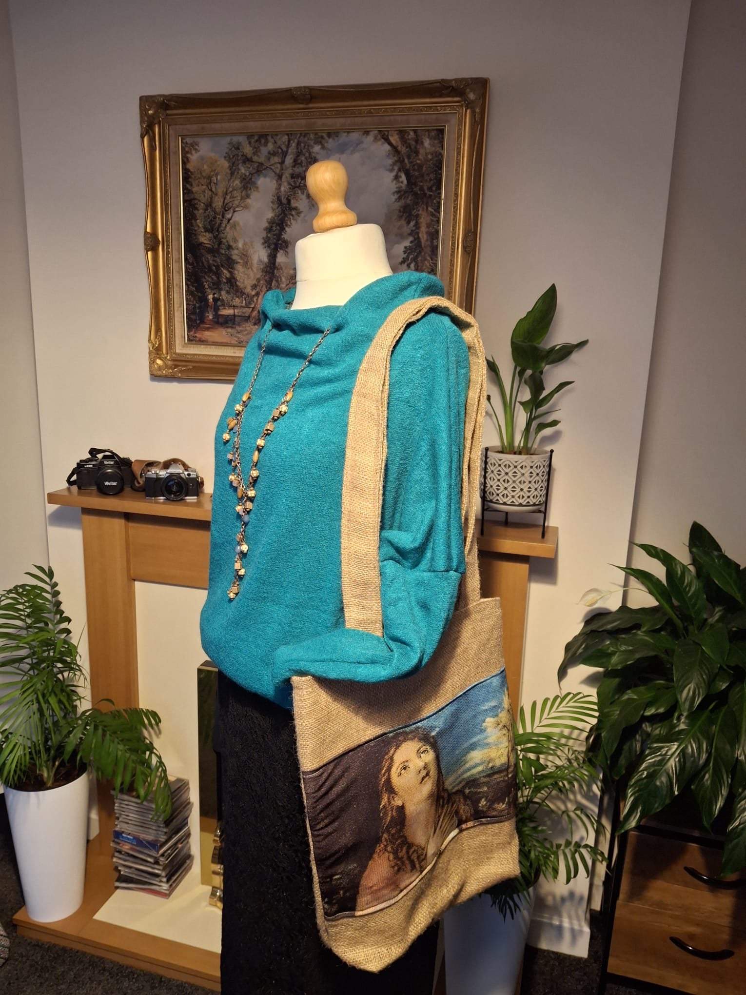Spring jumper in blue