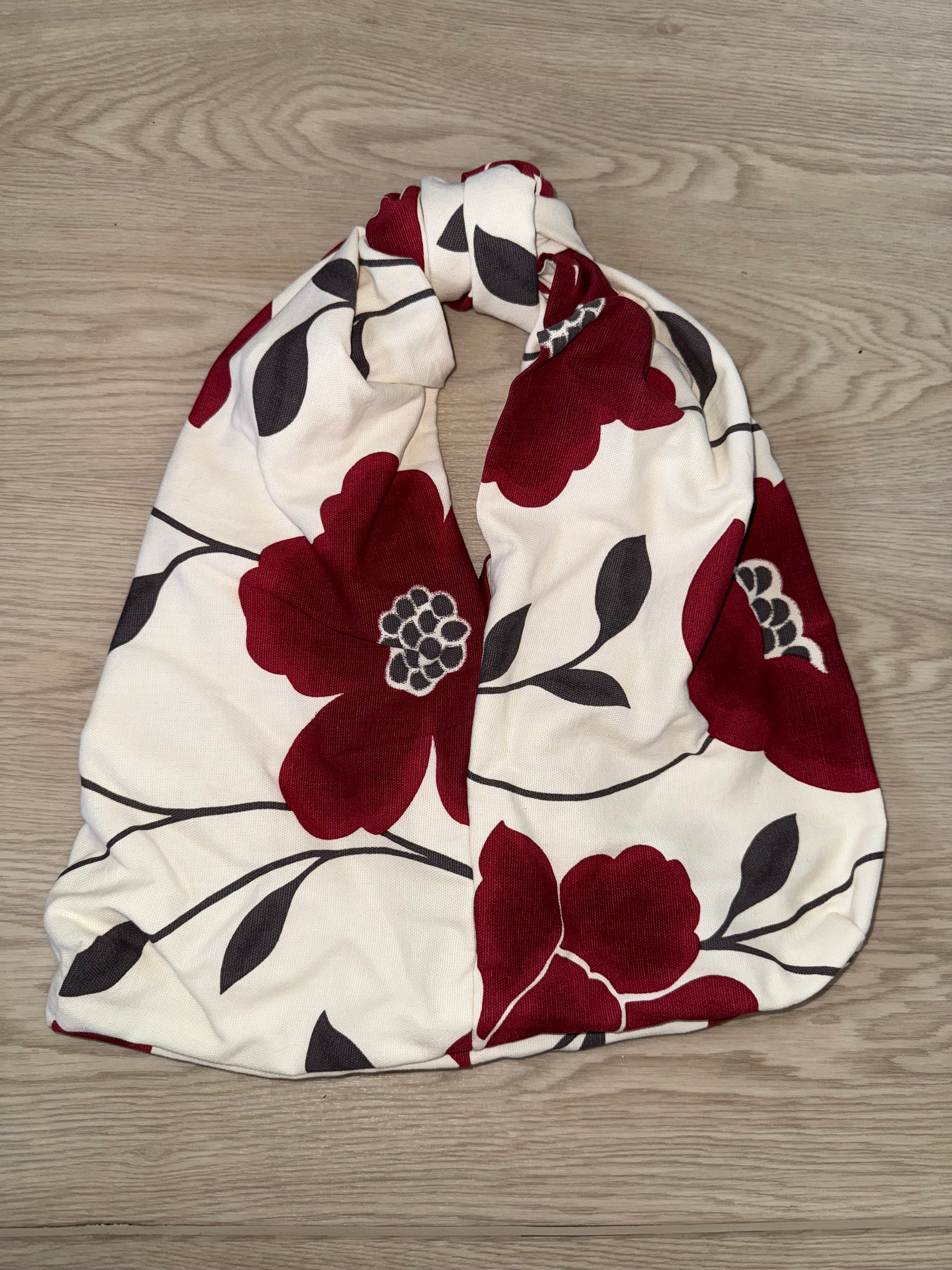 Little flowery hand bag