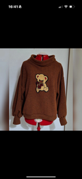 Women fleece